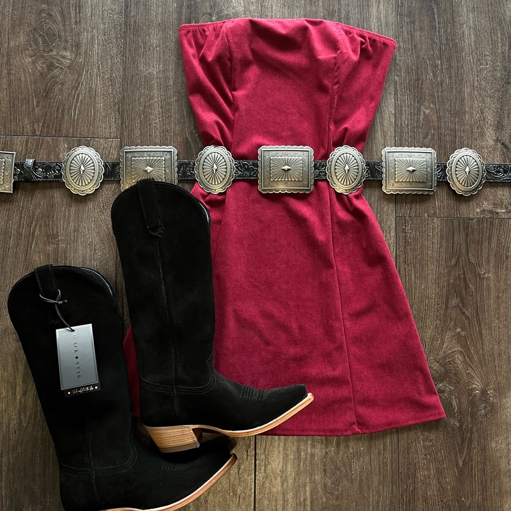 Elegant Red Strapless Dress
